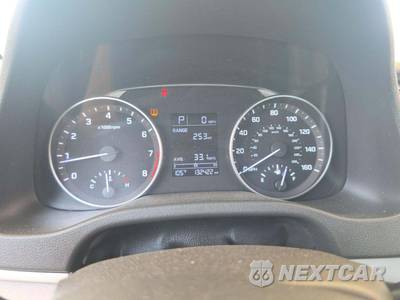 2017 Hyundai Elantra SE Sedan - zdjęcie 9 z 22 - miniatura