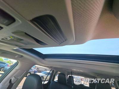 2024 Toyota Highlander XLE - zdjęcie 11 z 21 - miniatura