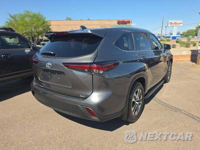 2024 Toyota Highlander XLE - zdjęcie 3 z 21 - miniatura