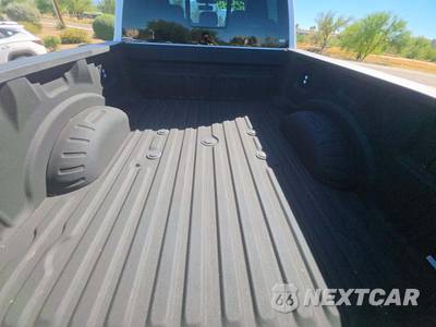 2024 Ford Super Duty F-250 Limited Crew Cab Medium Bed - zdjęcie 14 z 20 - miniatura