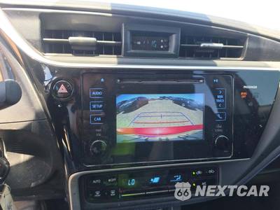 2017 Toyota Corolla SE Sedan - zdjęcie 10 z 20 - miniatura