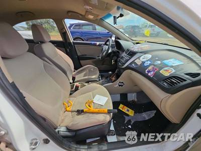 2017 Hyundai Accent SE Sedan - zdjęcie 18 z 20 - miniatura