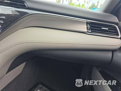 2019 Toyota Camry SE - zdjęcie 19 z 26 - miniatura