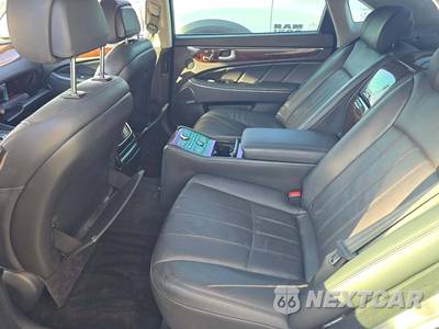 2013 Hyundai Equus Ultimate - zdjęcie 13 z 22 - miniatura