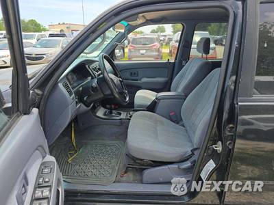 2000 Toyota 4Runner SR5 - zdjęcie 6 z 20 - miniatura