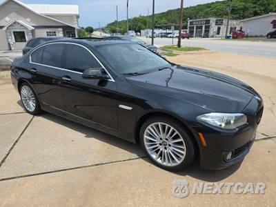 2014 BMW 5 Series Sedan 550i LUXURY LINE - zdjęcie 4 z 45 - miniatura