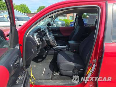 2018 Toyota Tacoma SR5 Crew Cab Medium Bed - zdjęcie 6 z 43 - miniatura