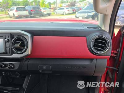 2018 Toyota Tacoma SR5 Crew Cab Medium Bed - zdjęcie 19 z 43 - miniatura