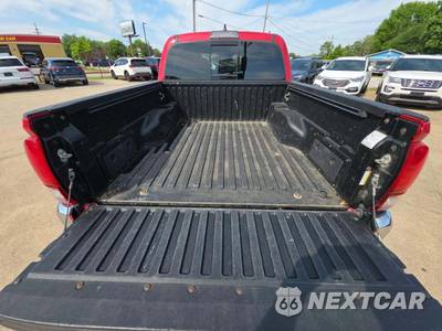 2018 Toyota Tacoma SR5 Crew Cab Medium Bed - zdjęcie 14 z 43 - miniatura