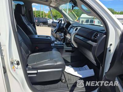 2019 Toyota Tundra TRD Pro Crew Cab Short Bed - zdjęcie 15 z 22 - miniatura