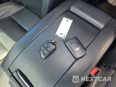 2018 Toyota Highlander XLE - zdjęcie 5 z 18 - miniatura