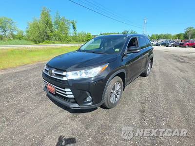 2018 Toyota Highlander XLE - zdjęcie 1 z 18 - miniatura