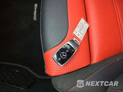 2021 Mercedes-Benz AMG C 63 S Sedan - zdjęcie 8 z 23 - miniatura