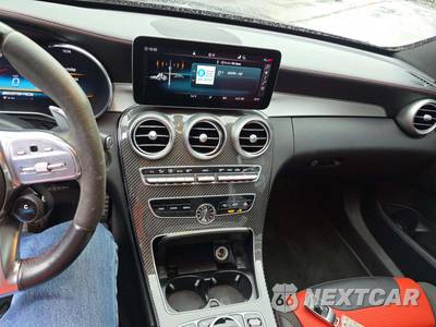 2021 Mercedes-Benz AMG C 63 S Sedan - zdjęcie 10 z 23 - miniatura