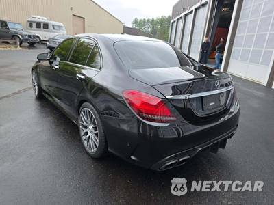 2021 Mercedes-Benz AMG C 63 S Sedan - zdjęcie 2 z 23 - miniatura