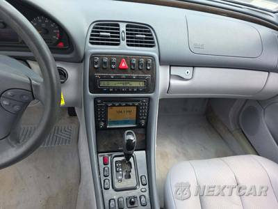 2001 Mercedes-Benz CLK 430 Convertible - zdjęcie 7 z 16 - miniatura