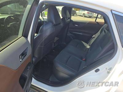 2022 Toyota Venza XLE - zdjęcie 10 z 17 - miniatura