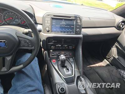 2024 Nissan GT-R Premium - zdjęcie 10 z 21 - miniatura