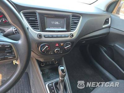 2018 Hyundai Accent SE - zdjęcie 7 z 17 - miniatura