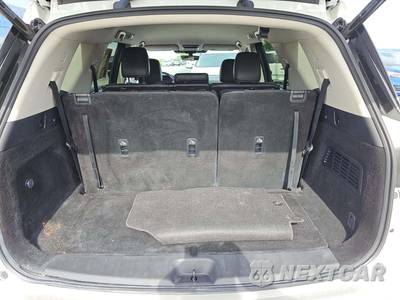 2024 Nissan Pathfinder SL - zdjęcie 15 z 23 - miniatura