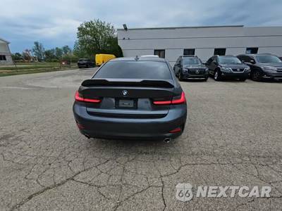 2021 BMW 3 Series Sedan 330i xDrive - zdjęcie 4 z 28 - miniatura