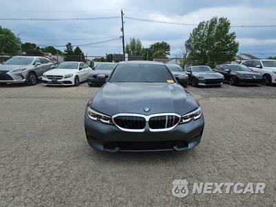 2021 BMW 3 Series Sedan 330i xDrive - zdjęcie 2 z 28 - miniatura