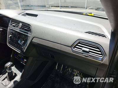 2022 Volkswagen Tiguan SE R-Line Black - zdjęcie 19 z 21 - miniatura