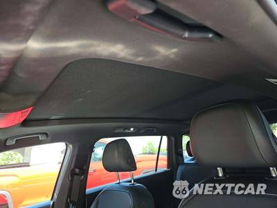 2022 Volkswagen Tiguan SE R-Line Black - zdjęcie 11 z 21 - miniatura