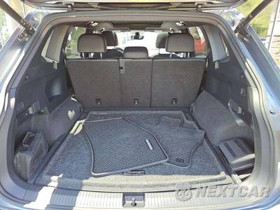 2022 Volkswagen Tiguan SE R-Line Black - zdjęcie 14 z 21 - miniatura