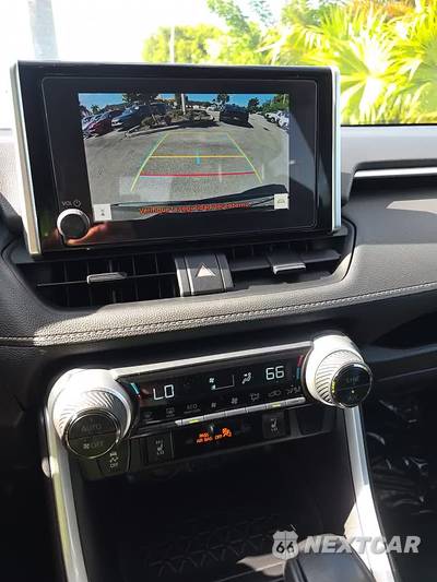 2025 Toyota RAV4 Hybrid Woodland - zdjęcie 31 z 33 - miniatura