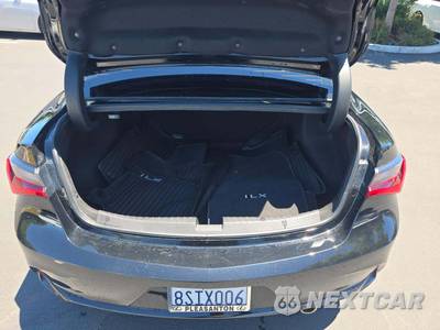 2020 Acura ILX w/Premium & A-Spec Pkgs - zdjęcie 11 z 19 - miniatura