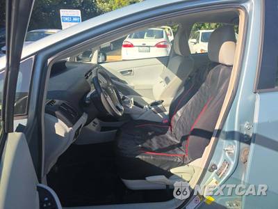 2013 Toyota Prius Three - zdjęcie 3 z 23 - miniatura