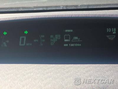 2013 Toyota Prius Three - zdjęcie 6 z 23 - miniatura
