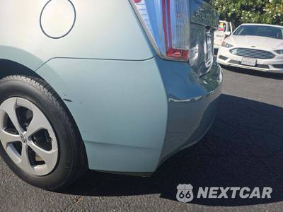 2013 Toyota Prius Three - zdjęcie 21 z 23 - miniatura