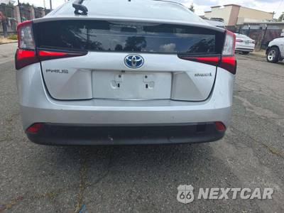 2019 Toyota Prius LE - zdjęcie 31 z 39 - miniatura