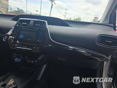 2019 Toyota Prius LE - zdjęcie 16 z 39 - miniatura