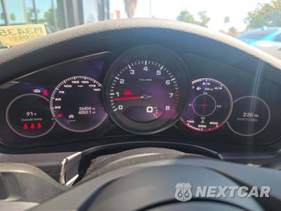 2023 Porsche Panamera Platinum Edition - zdjęcie 9 z 22 - miniatura