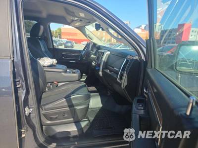 2019 Ram 1500 Classic Laramie Crew Cab Short Bed - zdjęcie 15 z 20 - miniatura
