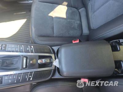 2016 Porsche Macan S - zdjęcie 8 z 26 - miniatura
