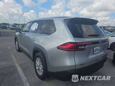 2024 Toyota Grand Highlander XLE - zdjęcie 2 z 25 - miniatura