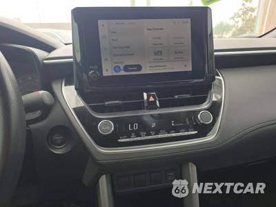 2025 Toyota Corolla Cross Hybrid S - zdjęcie 10 z 27 - miniatura