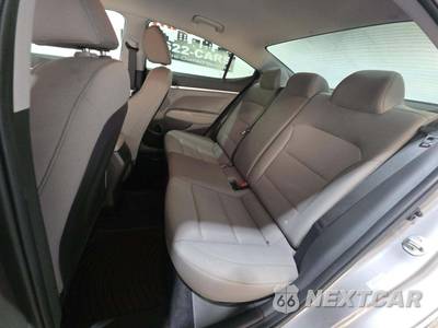 2020 Hyundai Elantra SE Sedan - zdjęcie 13 z 27 - miniatura