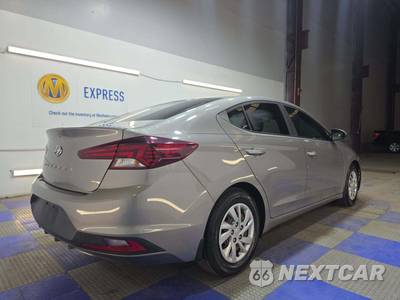 2020 Hyundai Elantra SE Sedan - zdjęcie 3 z 27 - miniatura