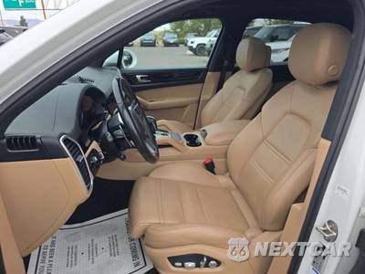 2021 Porsche Cayenne - zdjęcie 3 z 22 - miniatura