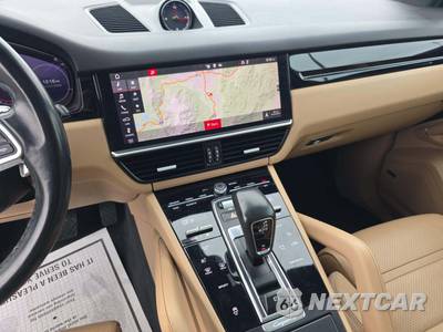 2021 Porsche Cayenne - zdjęcie 7 z 22 - miniatura