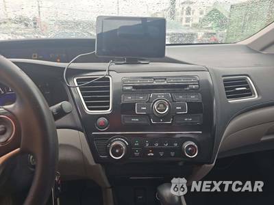2013 Honda Civic Sedan LX - zdjęcie 10 z 26 - miniatura