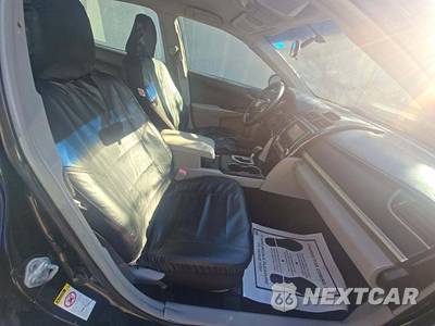 2013 Toyota Camry LE - zdjęcie 18 z 34 - miniatura