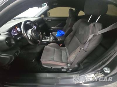 2022 Subaru BRZ Premium - zdjęcie 6 z 23 - miniatura