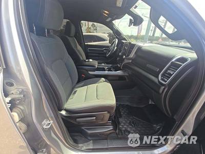 2022 Ram 1500 Big Horn Extended Cab Medium Bed - zdjęcie 18 z 21 - miniatura