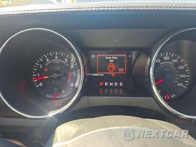 2015 Ford Mustang V6 Coupe - zdjęcie 9 z 20 - miniatura